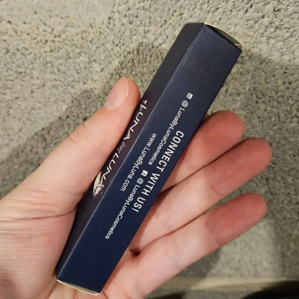 Luna by Luna Cosmetics Lip Crayon in Pandora